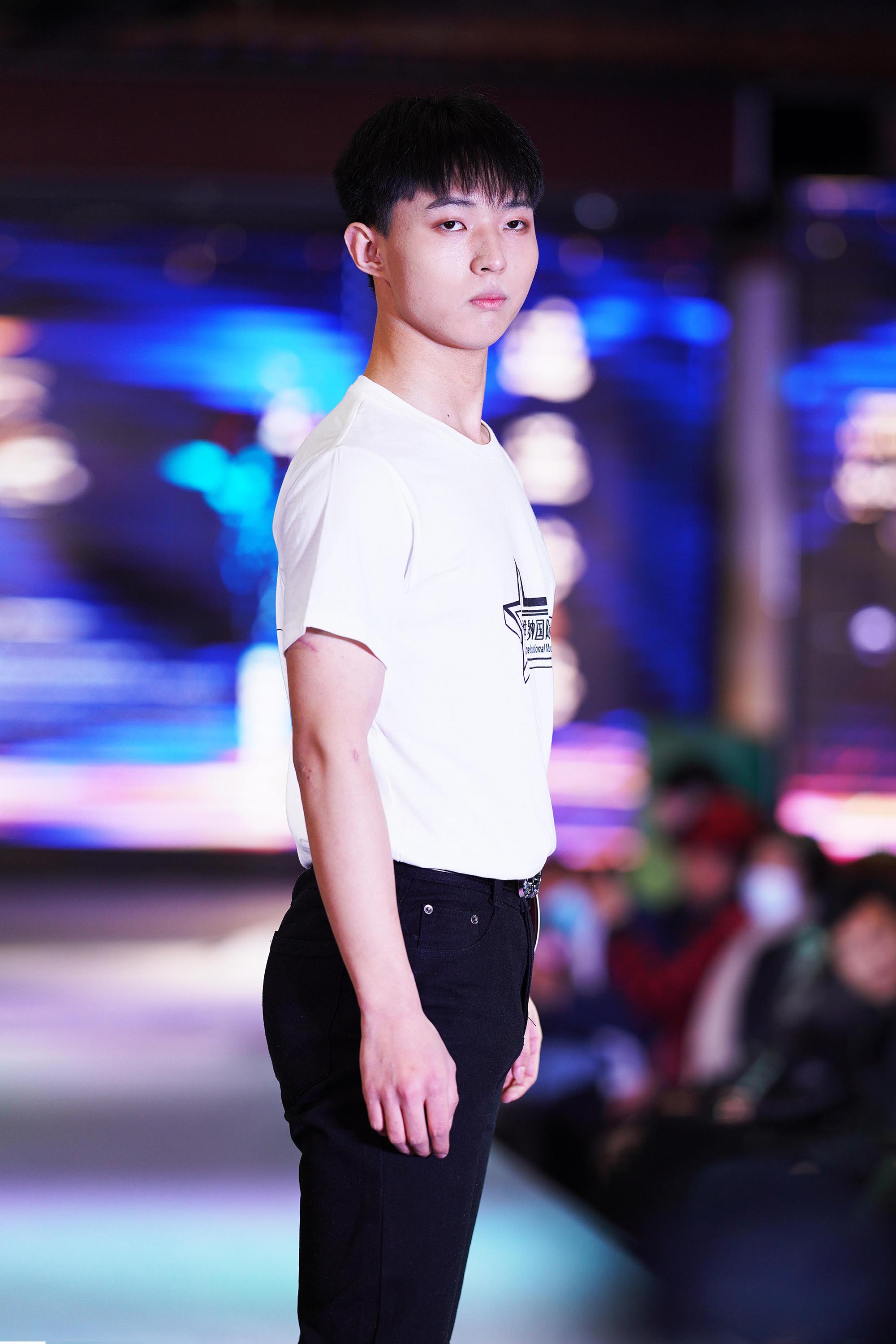 點(diǎn)擊查看大圖