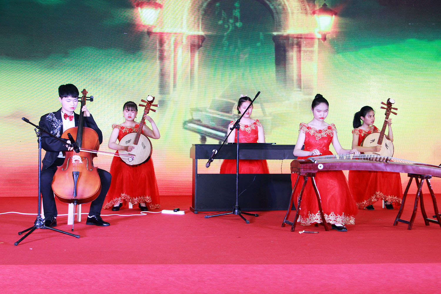 點(diǎn)擊查看大圖